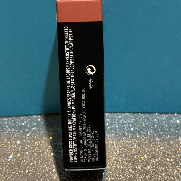 BNIB! MAC Powder Kiss Lipstick in SULTRY MOVE 921 👄 - Picture 6 of 8